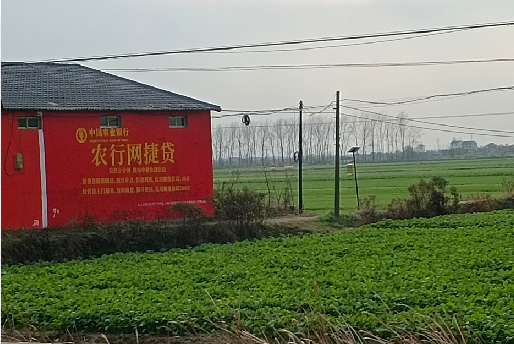 远安如何防止墙体广告褪色呢？